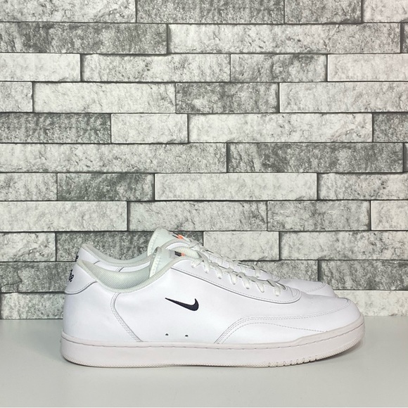 Nike Other - Nike Court Vintage White Low Men’s 14